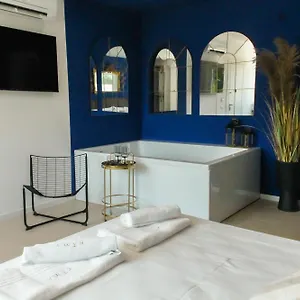 Kama Bed & Breakfast Bari